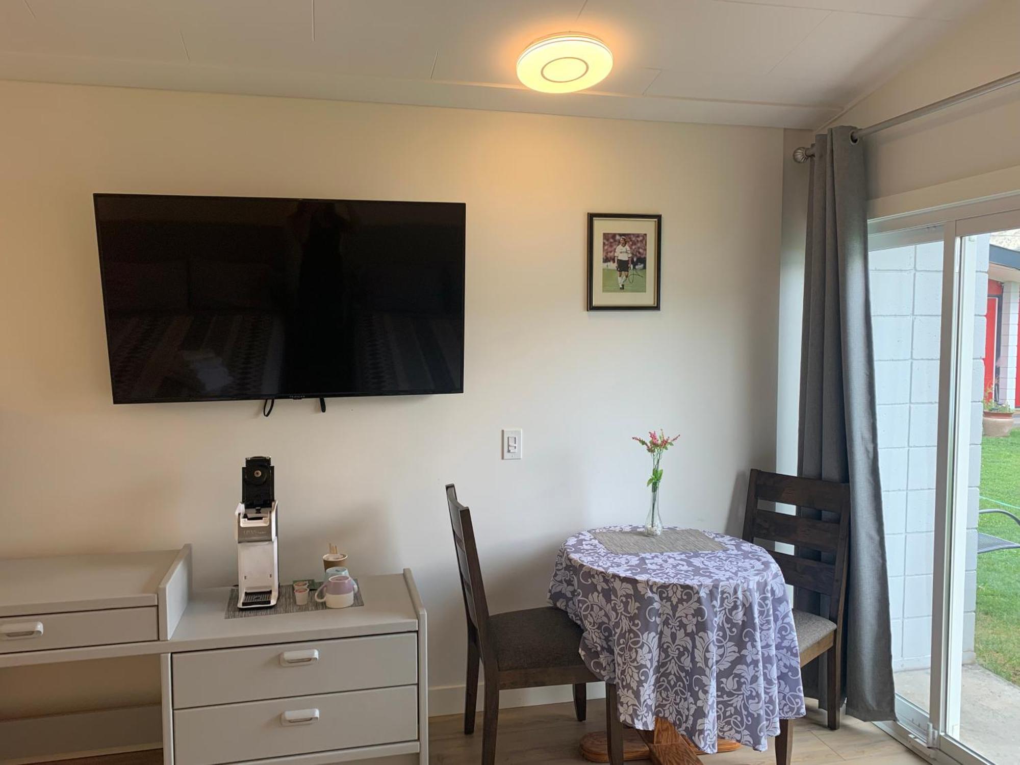 Destination Inn Каш Крийк Екстериор снимка